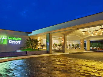Отель HOLIDAY INN 5*