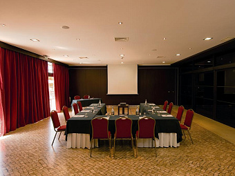 Отель VILLA GALE CASCAIS 4*