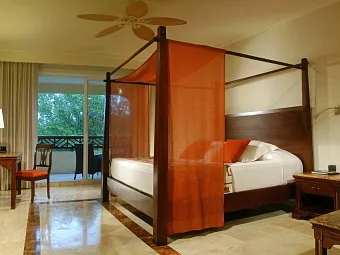 Отель CATALONIA ROYAL TULUM 5*