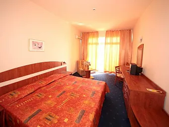 LUNA HOTEL 4*