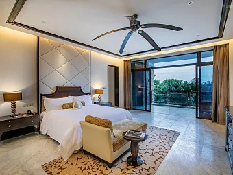 ST.REGIS SANYA YALONG BAY 5*