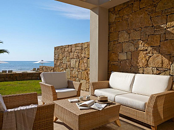 SANI ASTERIAS SUITES 5*