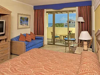 Отель IBEROSTAR ROSE HALL BEACH 5*