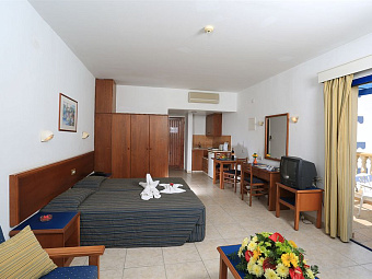   ELENI HOLIDAY VILLAGE 4*