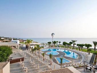   PERNERA BEACH HOTEL 3*