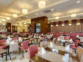 Отель SHERWOOD BREEZES RESORT HOTEL 5*