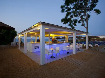 Отель MALAMA BEACH HOLIDAY VILLAGE 4*