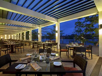 Отель CENTARA CEYSANDS RESORT & SPA 4*