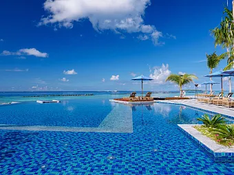 SAII LAGOON MALDIVES, CURIO COLLECTION BY HILTON 5*