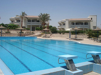  TROPITEL NAAMA BAY 5*