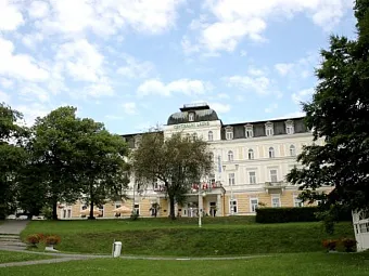  Отель DANUBIUS HEALTH SPA RESORT CENTRALNI LAZNE 4*
