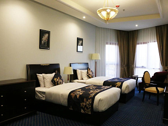 RED CASTLE HOTEL 4*