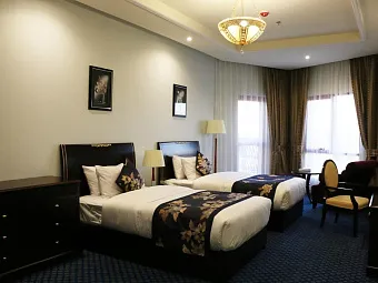Отель RED CASTLE HOTEL 4*