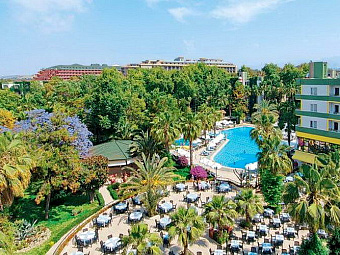    BOTANIK HOTEL & RESORT 5 *