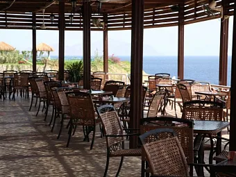 Отель DESSOLE ROYAL ROJANA RESORT 5*