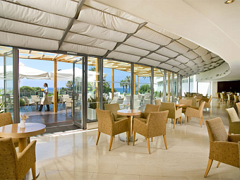  Отель LOUIS IMPERIAL BEACH 4*