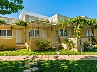 NIFOREIKA BEACH HOTEL & BUNGALOWS 3*