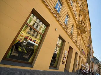 Отель MANES 4*