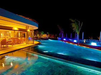 RADISSON BLU POSTE LAFAYETTE RESORT & SPA 4*