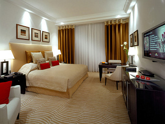  GROSVENOR HOUSE 5*