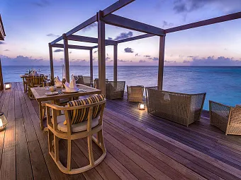 HURAWALHI ISLAND RESORT 5*