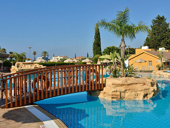 MAKRONISOS VILLAGE 3*