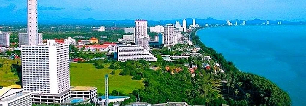 Отель PATTAYA PARK BEACH RESORT 3* - самый «русский» из отелей Паттайи.