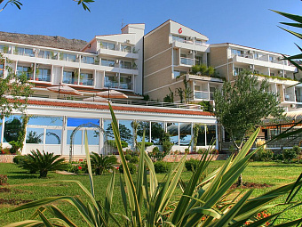 PALAS 4*