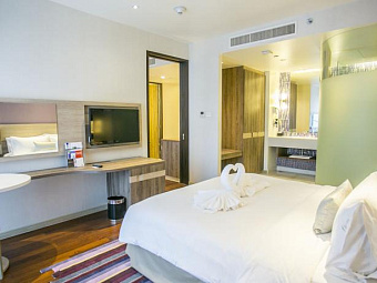 HOLIDAY INN EXPRESS PHUKET PATONG BEACH CENTRAL 3*