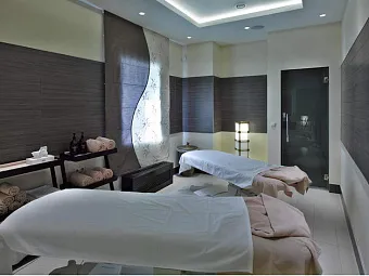 LES Art Resort 4*