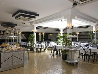 Отель SLOVENSKA PLAZA 3*