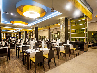 RIU REPUBLICA 5*