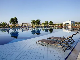 Отель HILTON DALAMAN SARIGERME RESORT & SPA 5*