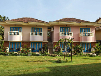 COCONUT GROVE BEACH RESORT 4*