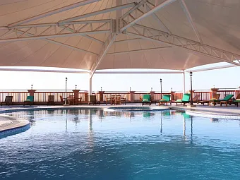 Отель RED CASTLE HOTEL 4*