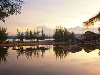 AN LAM NINH VAN BAY 5*