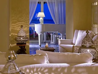Отель MIRAMARE E CASTELLO 5*