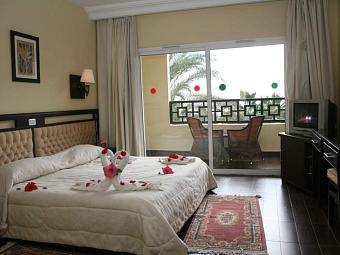 PARADIS PALACE 4*