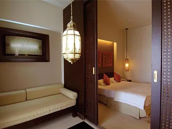 Отель REEF OASIS BEACH RESORT 5*. Family room.