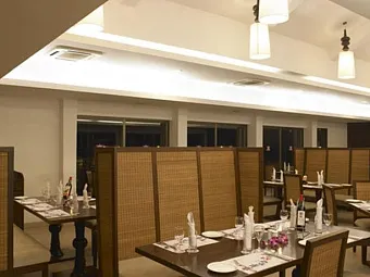 Отель ROYAL ORCHID BEACH RESORT & SPA 4*