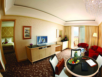 SPLENDID CONFERENCE & SPA BEACH RESORT 5*