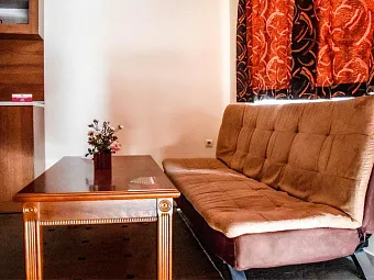  Отель KAROLINA 4*