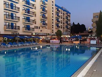 Отель KAPETANIOS BAY 3*