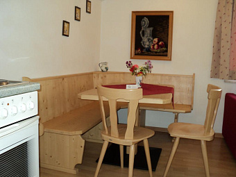  GOTTHARDT APARTMENTHAUS 3*