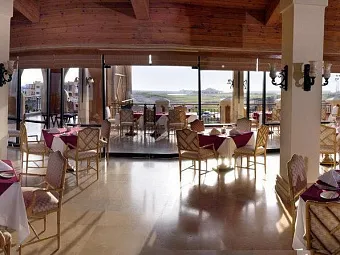 Отель LA RESIDENCE DES CASCADES 5*