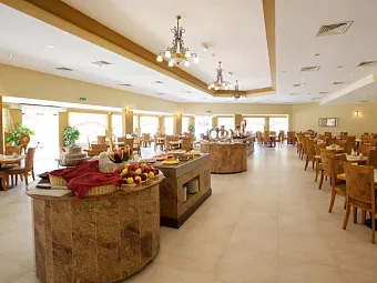 Отель BIN MAJID BEACH RESORT 4*