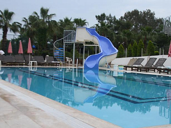 LARISSA MARE BEACH 4*