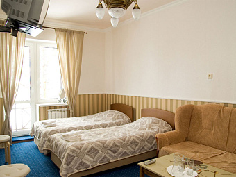 Отель БАЛКАРИЯ 3*