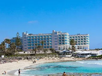  Отель NISSIBLU BEACH RESORT 5*