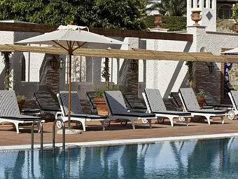 Отель GARDEN & VILLAS RESORT 4* Super